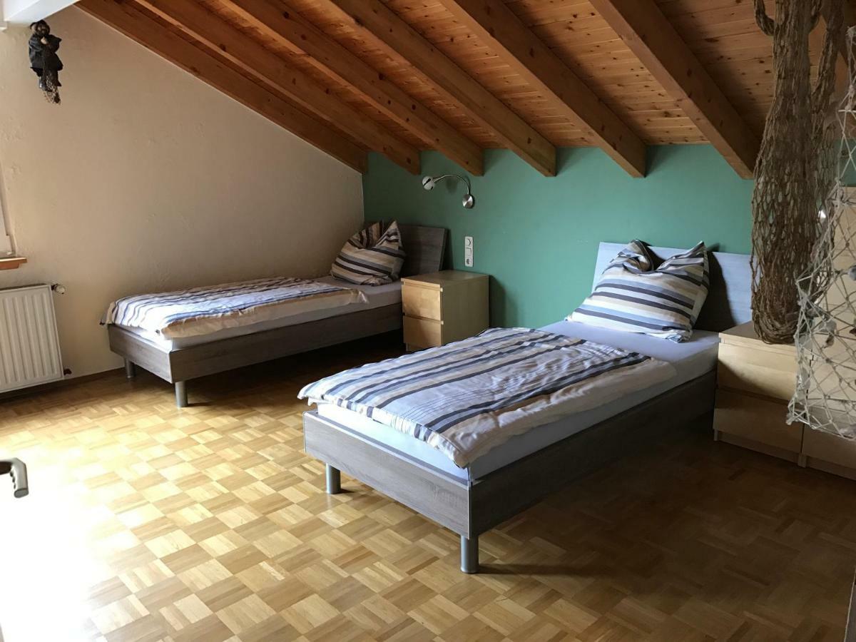 Messe Cgn/Dus Grossraeumige Wohnung In Guter Verkehrslage Leverkusen Eksteriør billede